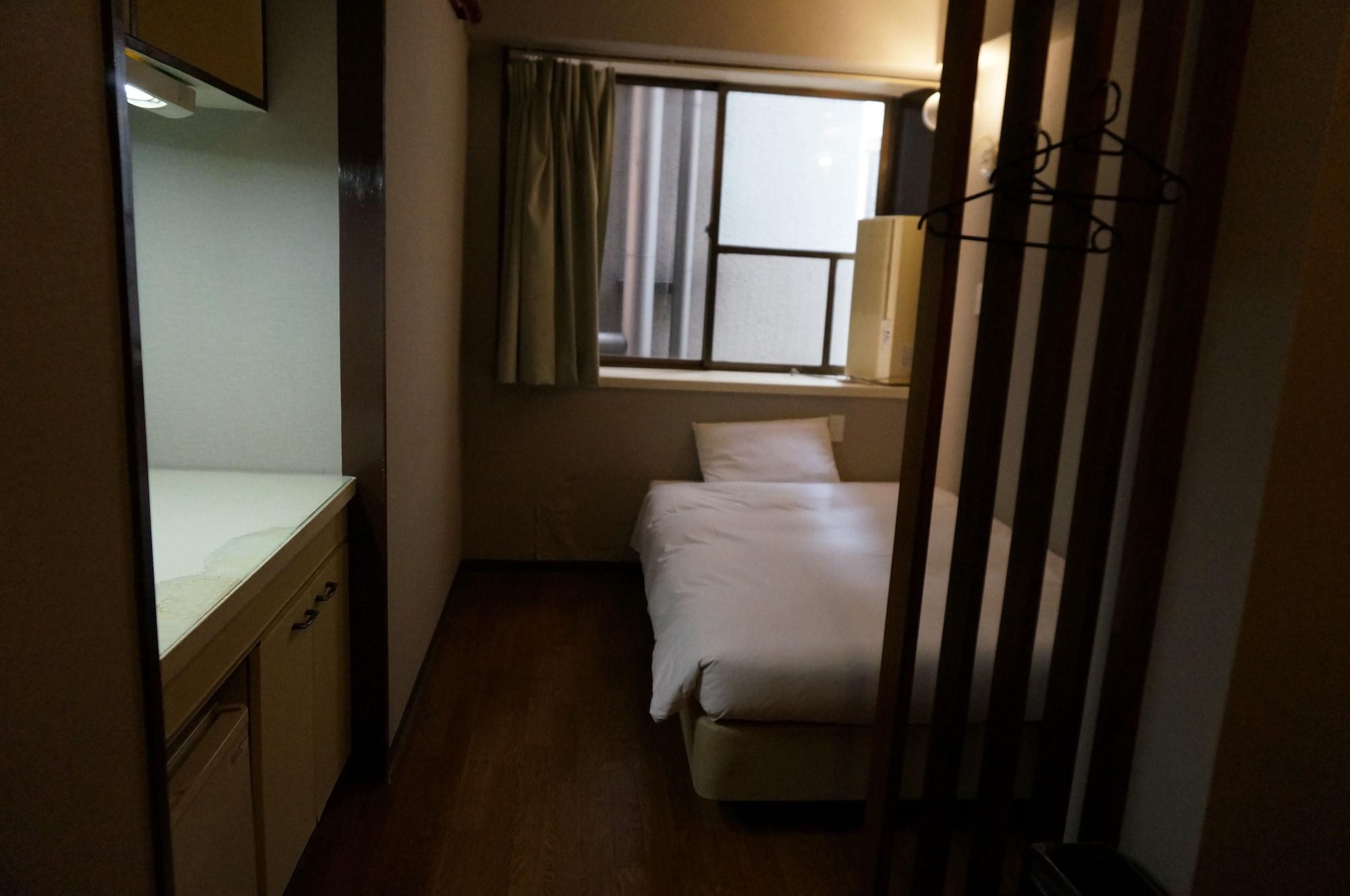 For Leaves Inn Uehonmachi Ōsaka Extérieur photo