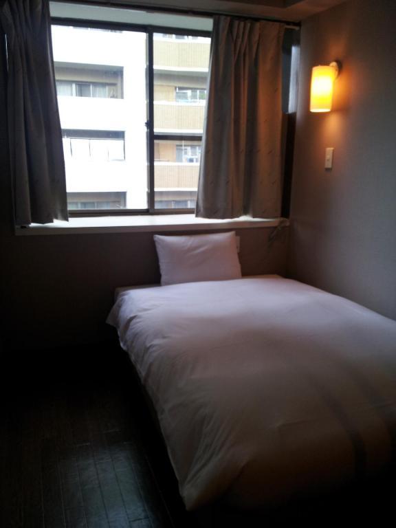 For Leaves Inn Uehonmachi Ōsaka Extérieur photo